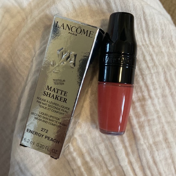 Lancôme Makeup Bundle - Picture 3 of 6